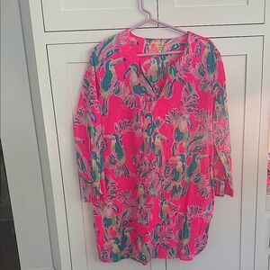 Lilly Pulitzer Pink & Green Parrot Print Tunic/Coverup Sz M
Beacon Toucan Print